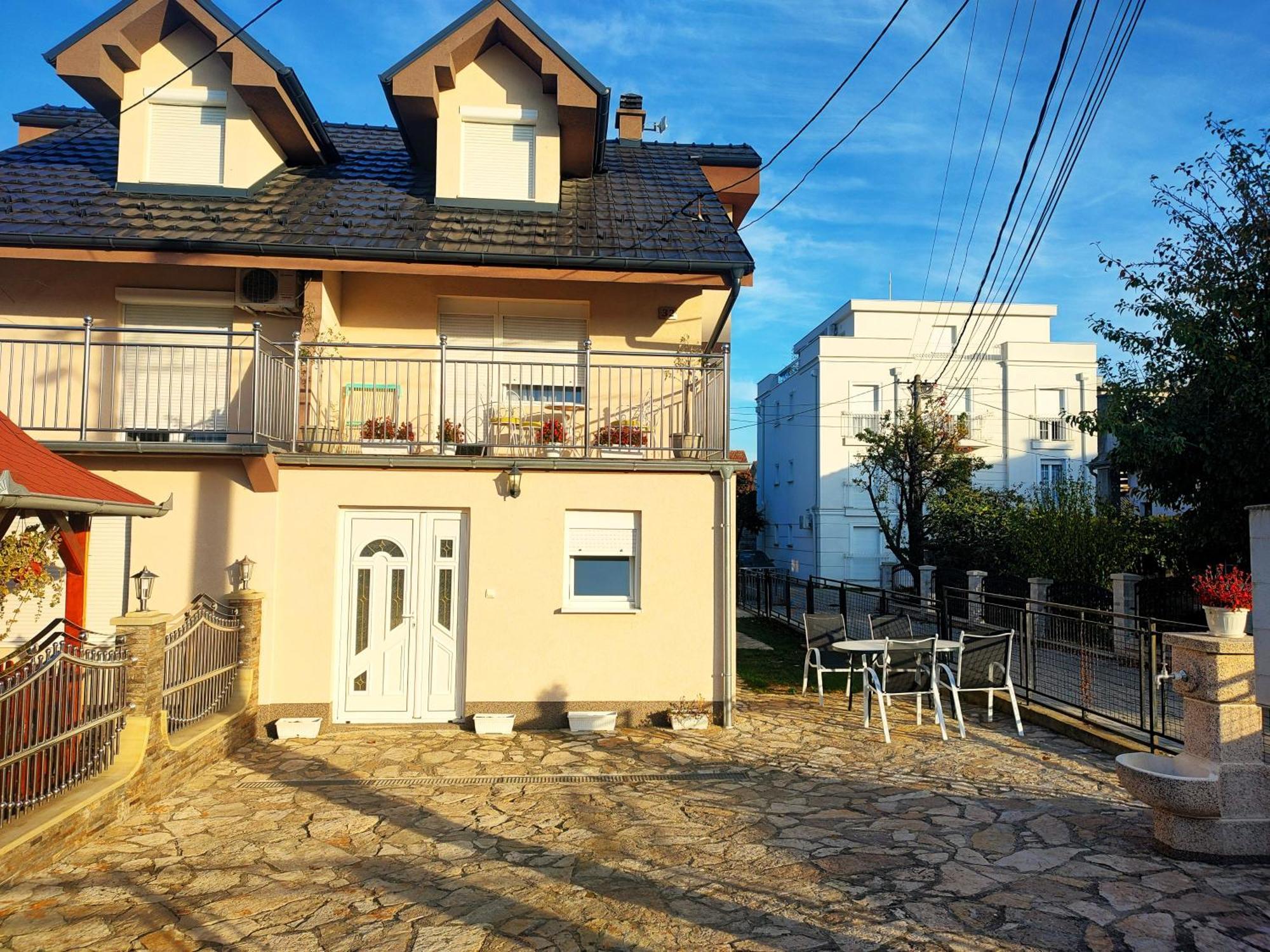 Apartman Raj Vrnjačka Banja Kültér fotó